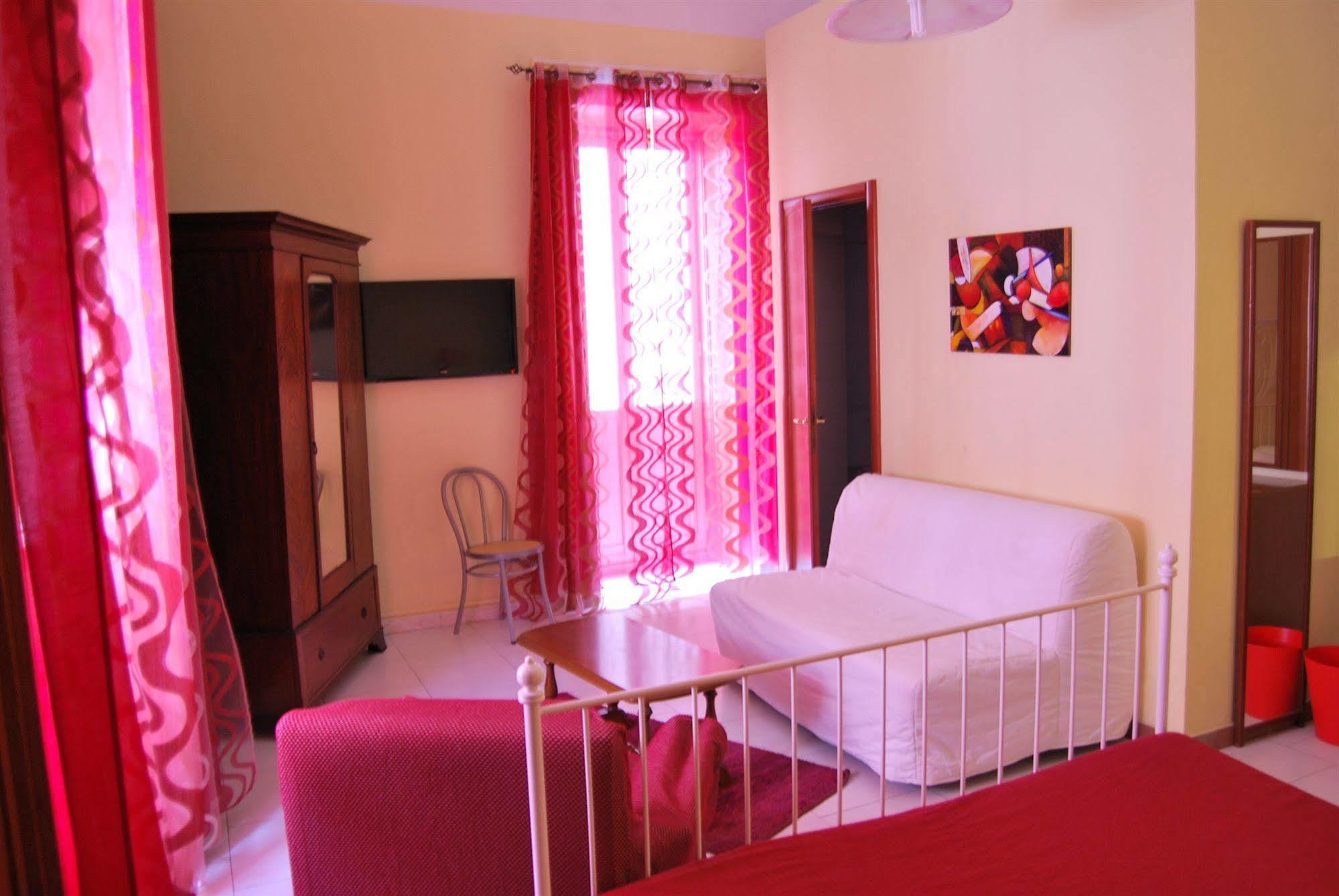 Hotel Bellini Katanya Dış mekan fotoğraf