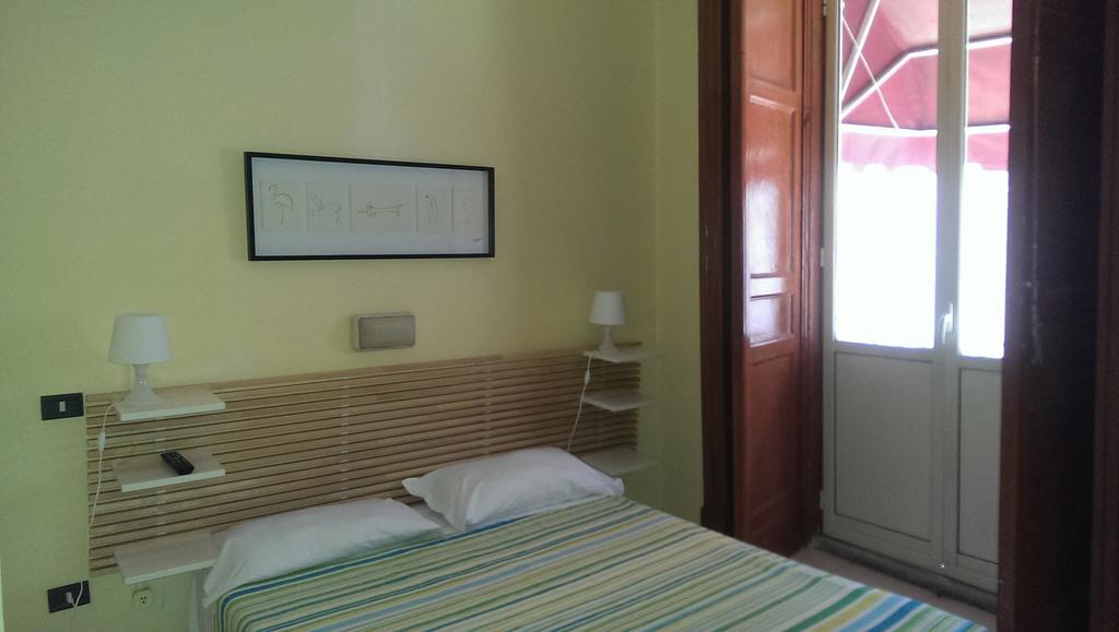 Hotel Bellini Katanya Oda fotoğraf